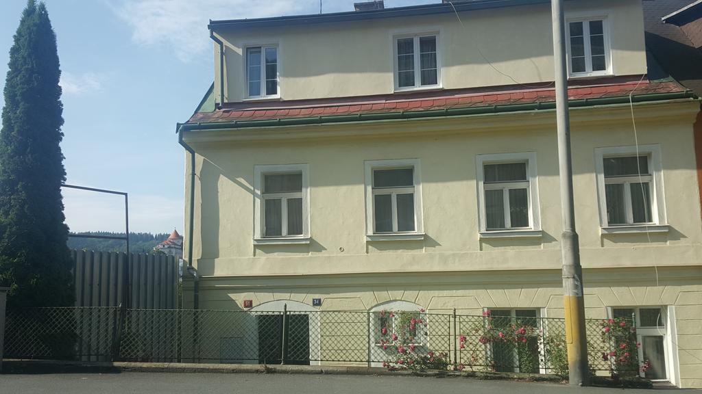App Karlovy Vary Exterior foto