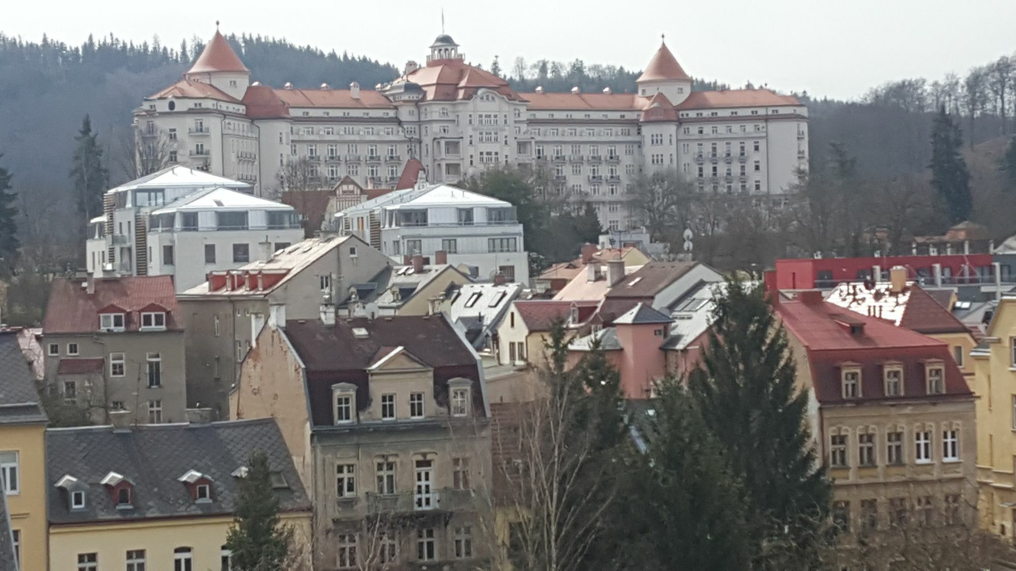 App Karlovy Vary Exterior foto